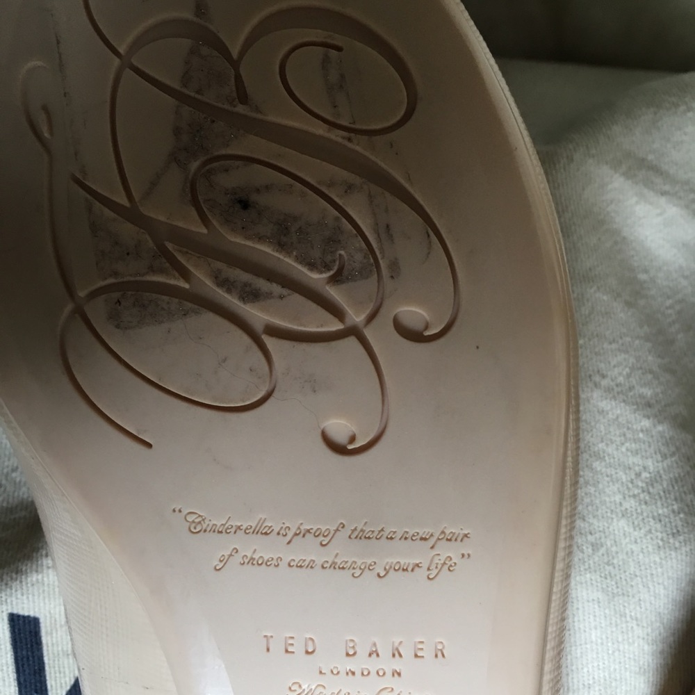 DESIGNER TED BAKER EXCLUSIVES SZ10 GOLD & CREAM - Picture 5 of 8